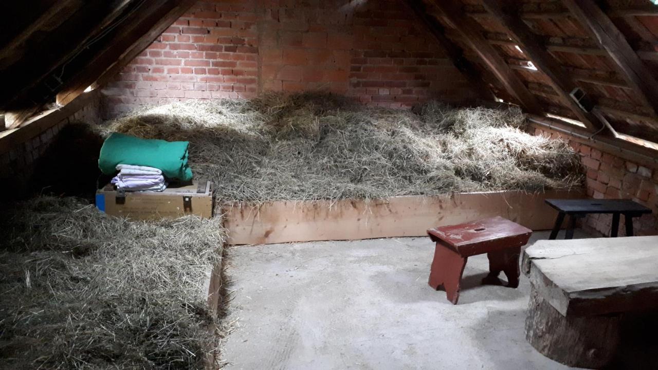 Heuhotel Farm Own Sleeping Bag Free Wifi Hausbreitenbach エクステリア 写真